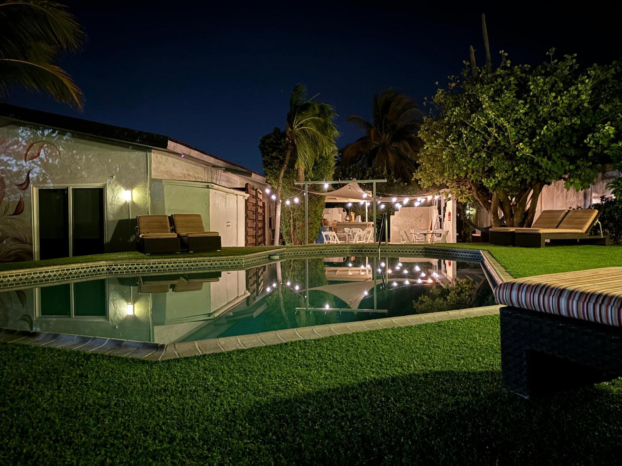 Aloe B&B Oranjestad Luaran gambar