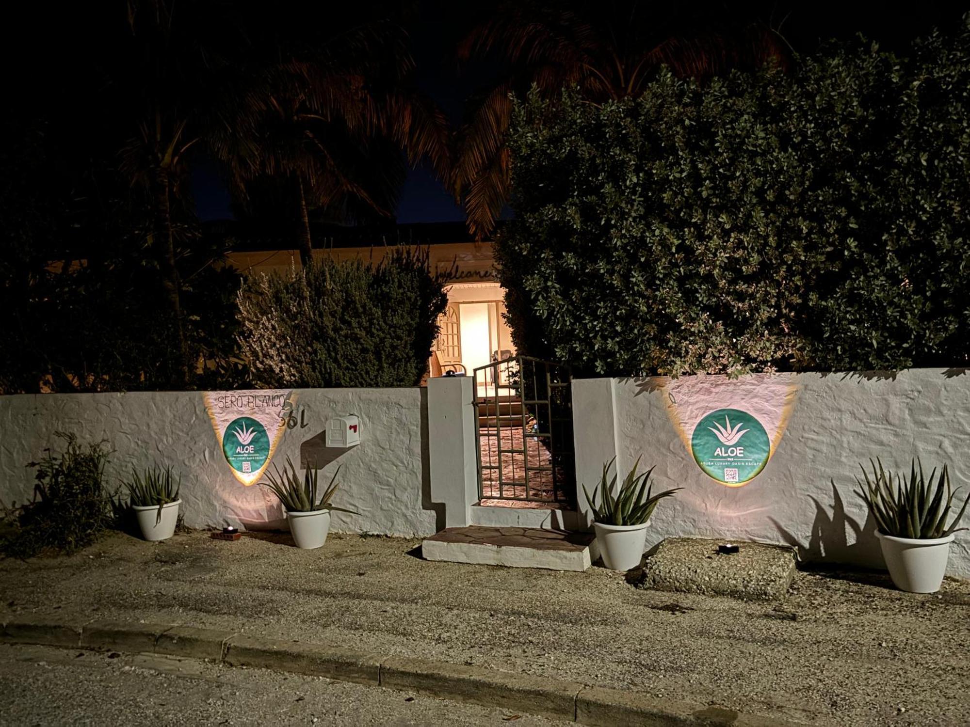 Aloe B&B Oranjestad Luaran gambar